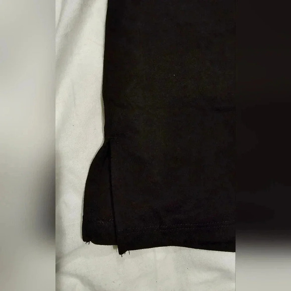 Old Navy, Size XL, Black Sleeveless Active Crop - Picture 6 of 9